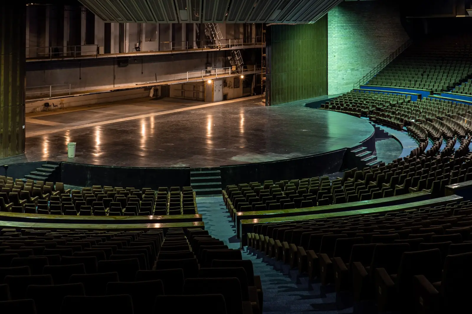 Entertainment venue at Ravirahotelretreat